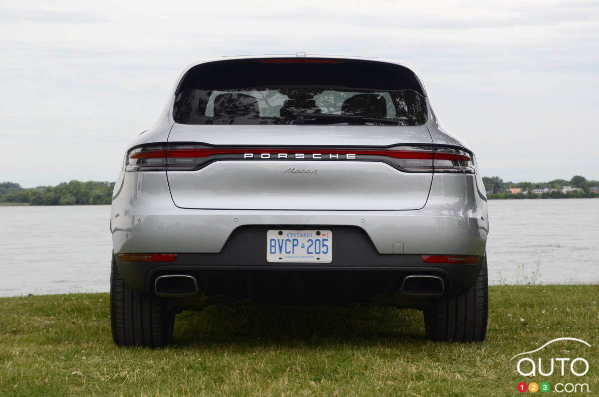 2019 Porsche Macan Review | Car Reviews | Auto123